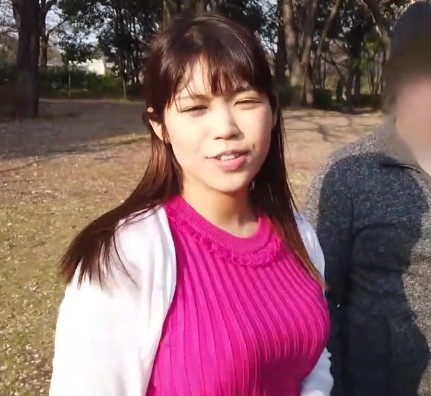 卒業記念！ジジイ処女！中出しお嬢様！潮吹きしちゃう思春期オマンコはザーメン溢れちゃう